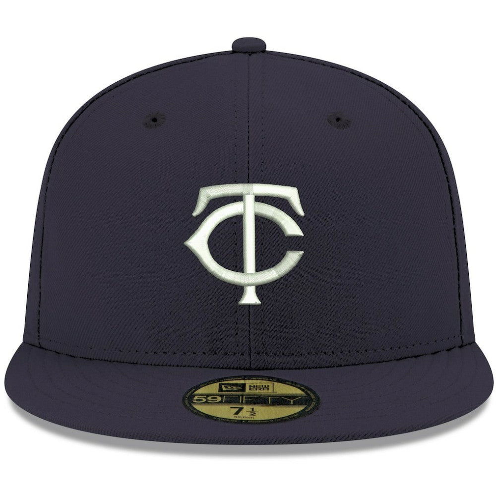 Minnesota Twins White Logo 59FIFTY Fitted Hat - Navy | New Era