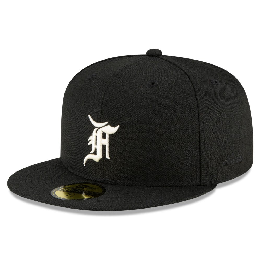 MLB Fear of God Essentials 59FIFTY Fitted Hat - Black | New Era