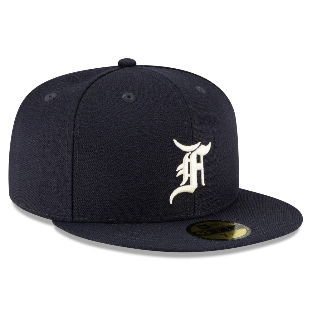 MLB Fear of God Essentials 59FIFTY Fitted Hat - Navy | New Era