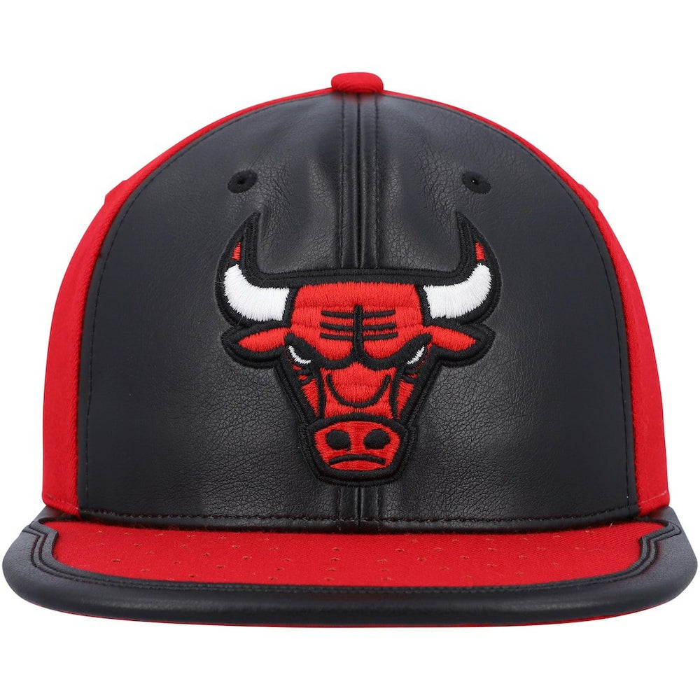 Chicago Bulls Day One Snapback Hat - Black/Red | Mitchell & Ness on sale
