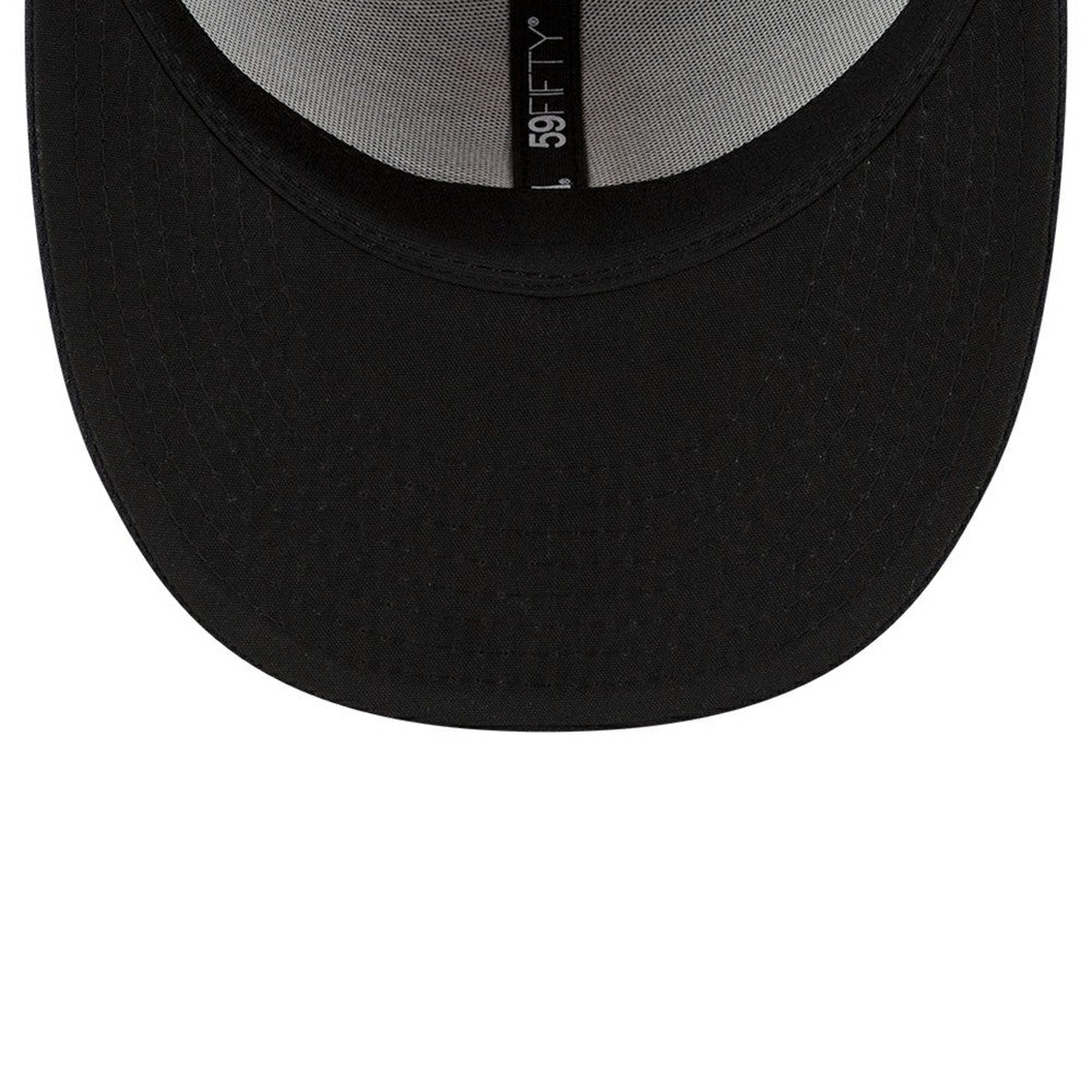 Cleveland Guardians Authentic Collection On-Field Road Low Profile 59FIFTY Fitted Hat - Navy | New Era