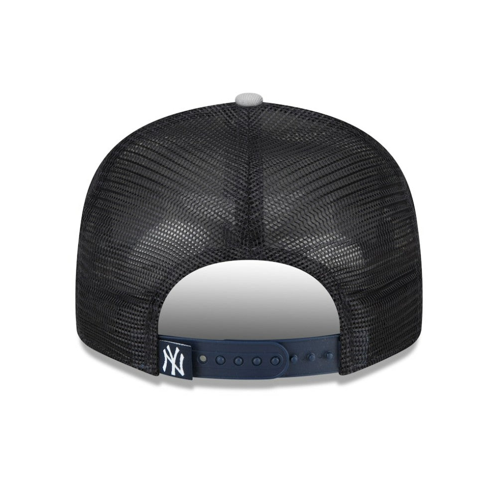 New York Yankees Logo Zoom Trucker 9FIFTY Snapback Hat - Navy | New Era