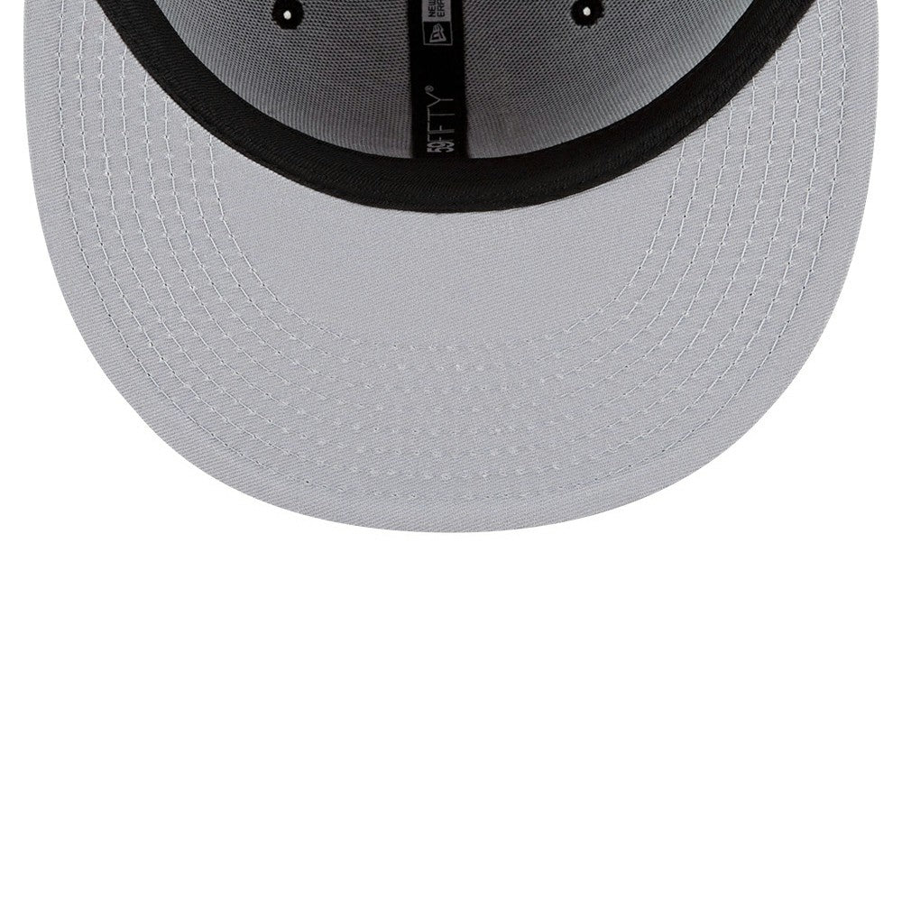 Cleveland Guardians 59FIFTY Fitted Hat - Black/Black | New Era