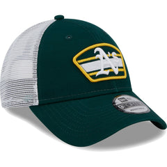 Athletics Logo Patch 9FORTY Trucker Snapback Hat - Green/White | New Era