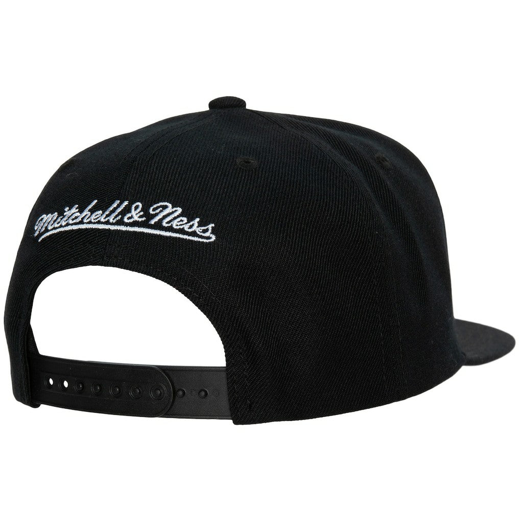 Cleveland Cavaliers Hardwood Classics Script 2.0 Snapback Hat sale - Black | Mitchell & Ness online