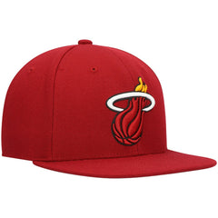 Miami Heat Ground 2.0 Snapback Hat - Red | Mitchell & Ness online