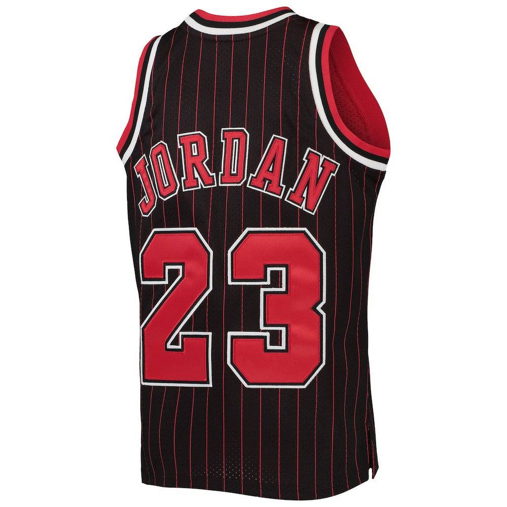 Michael Jordan Chicago Bulls Youth 1996-97 Hardwood Classics Authentic Jersey sale - Black/Red | Mitchell & Ness on sale