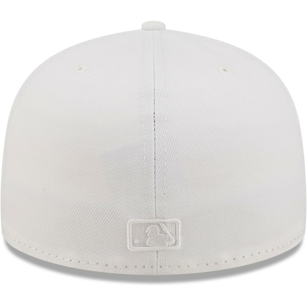 Chicago Cubs White on White 59FIFTY Fitted Hat | New Era