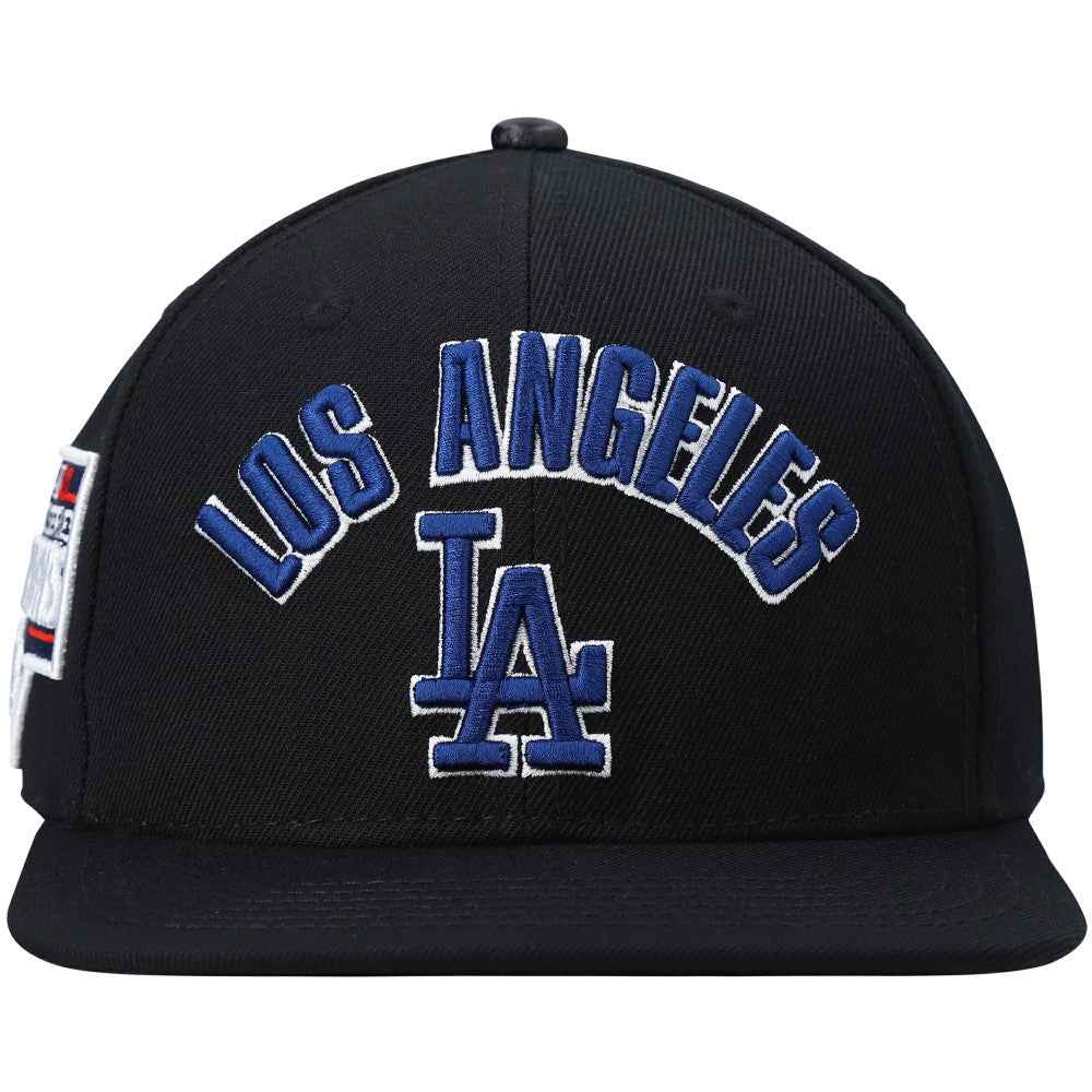 Los Angeles Dodgers Pro Standard Stacked Logo Snapback Hat - Black