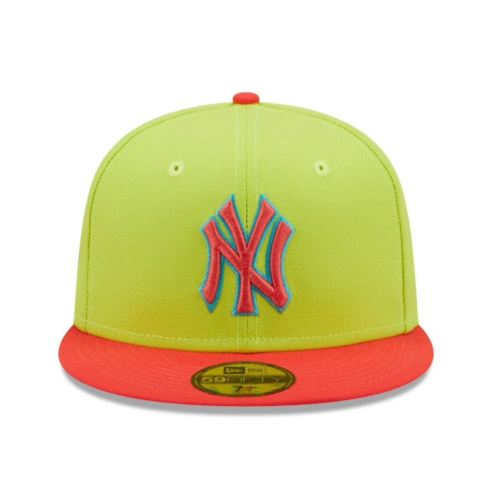 New York Yankees Cyber Highlighter 59FIFTY Fitted Hat - Green/Red | New Era