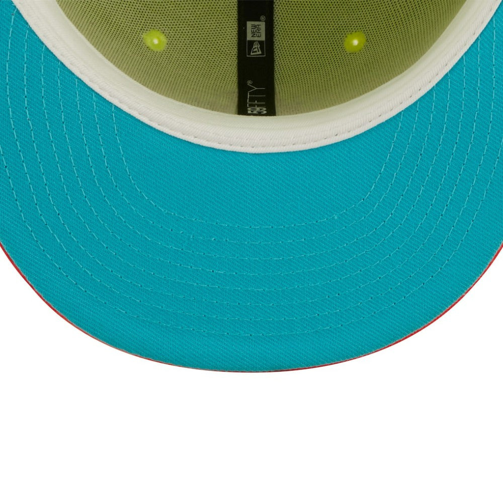 New York Yankees Cyber Highlighter 59FIFTY Fitted Hat - Green/Red | New Era