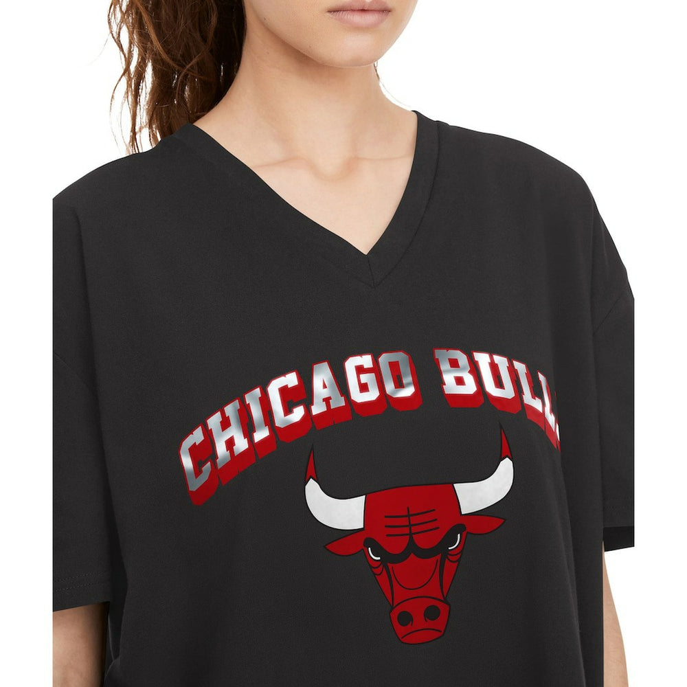 Chicago Bulls Tommy Jeans Women's Ashley V-Neck T-Shirt sale - Black online