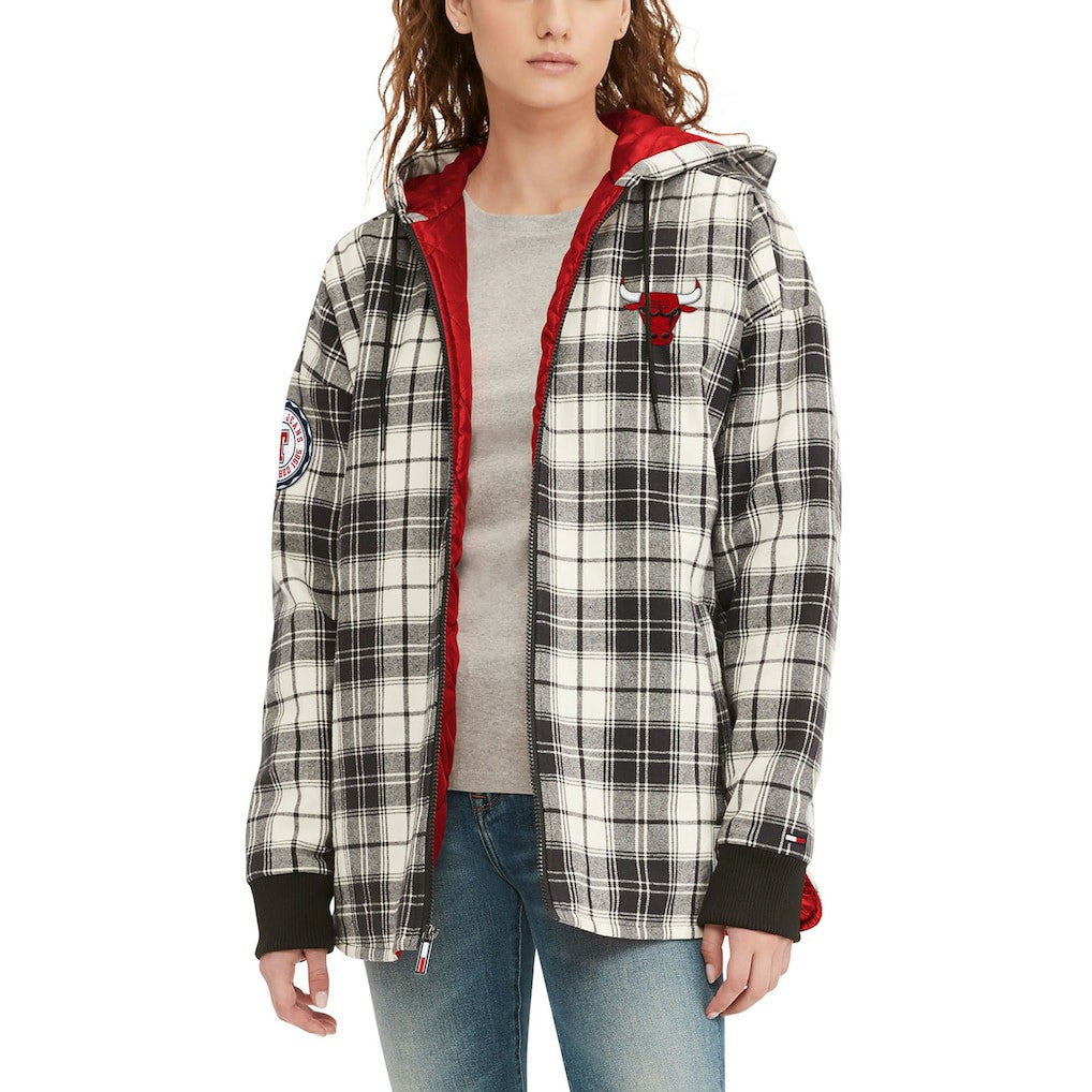 Chicago Bulls Tommy Jeans Women's Molly Flannel Full-Zip Hoodie - Black/Cream on sale