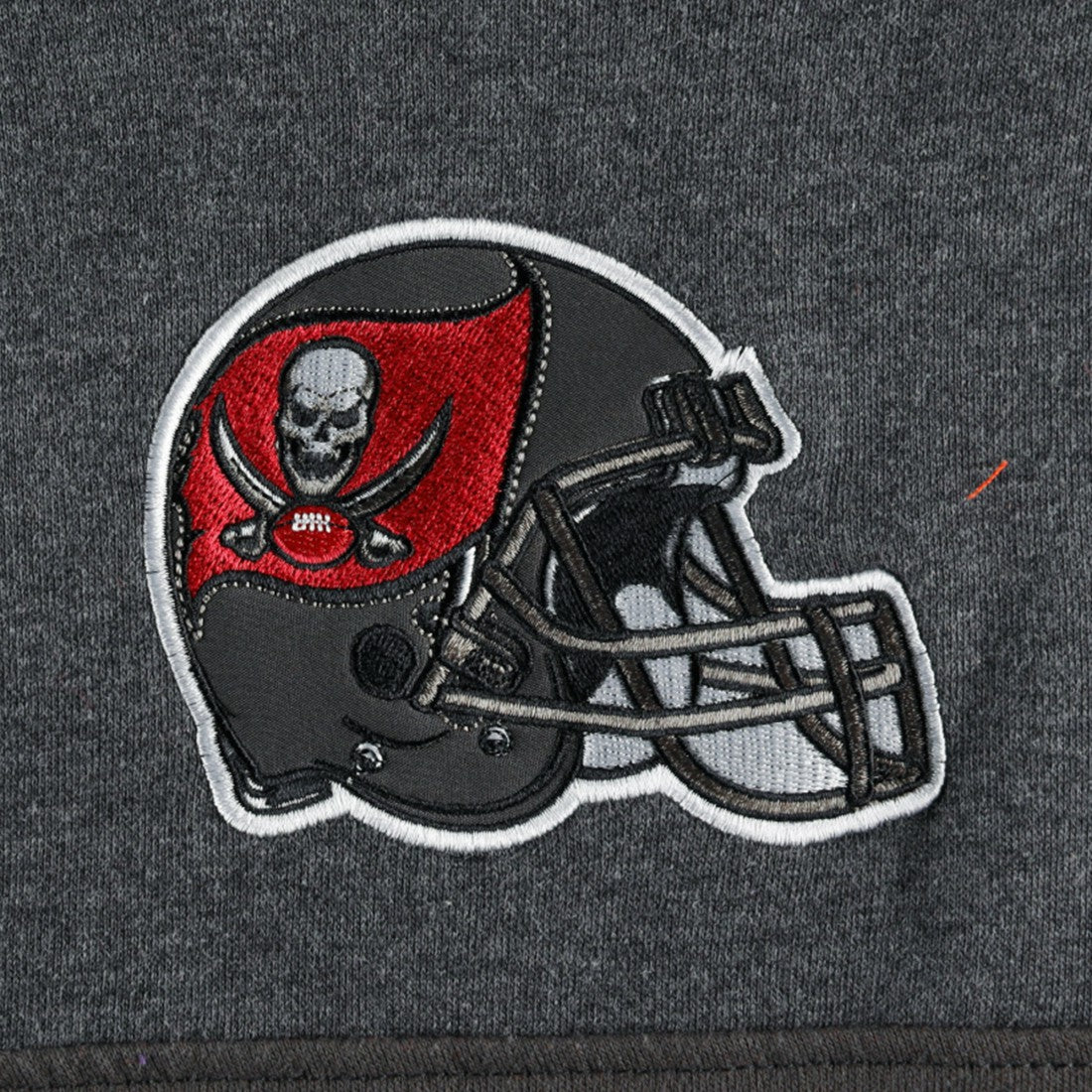 Tampa Bay Buccaneers Starter Extreme Pullover Hoodie - Heather Charcoal/Red outlet