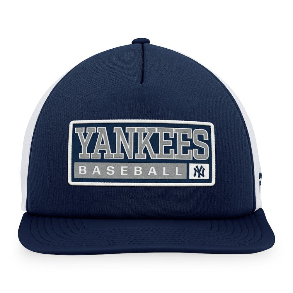 New York Yankees Majestic Foam Trucker Snapback Hat - Navy/White