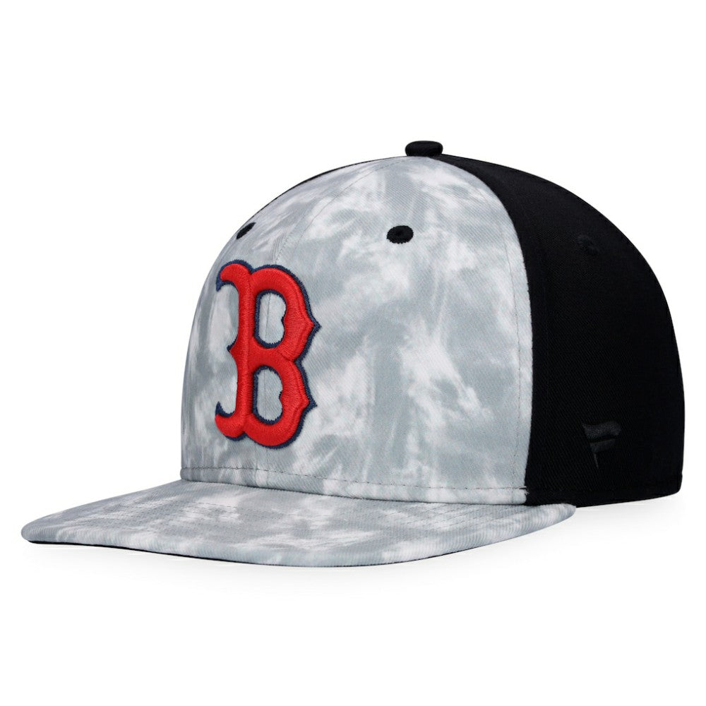 Boston Red Sox Majestic Smoke Dye Snapback Hat - Gray