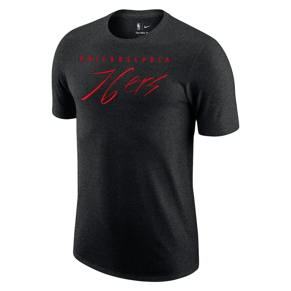 Philadelphia 76ers Courtside Versus Flight Max90 T-Shirt - Heather Black | Nike shop