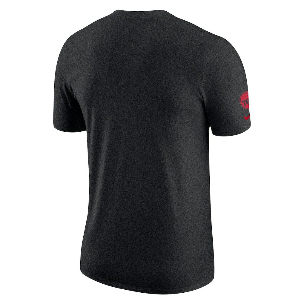 Philadelphia 76ers Courtside Versus Flight Max90 T-Shirt - Heather Black | Nike shop