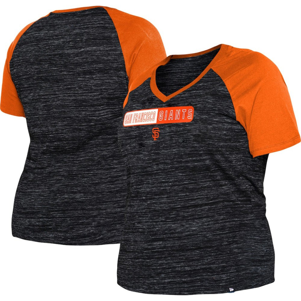 San Francisco Giants Women's Plus Size Space Dye Raglan V-Neck T-Shirt - Black | New Era