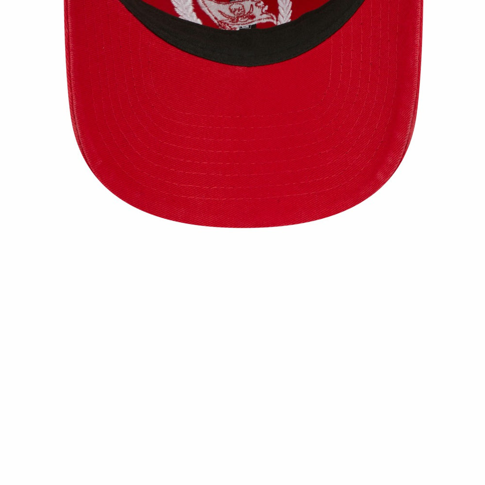 Tampa Bay Buccaneers New Era Women's Leaves 9TWENTY Adjustable Hat - Red sale