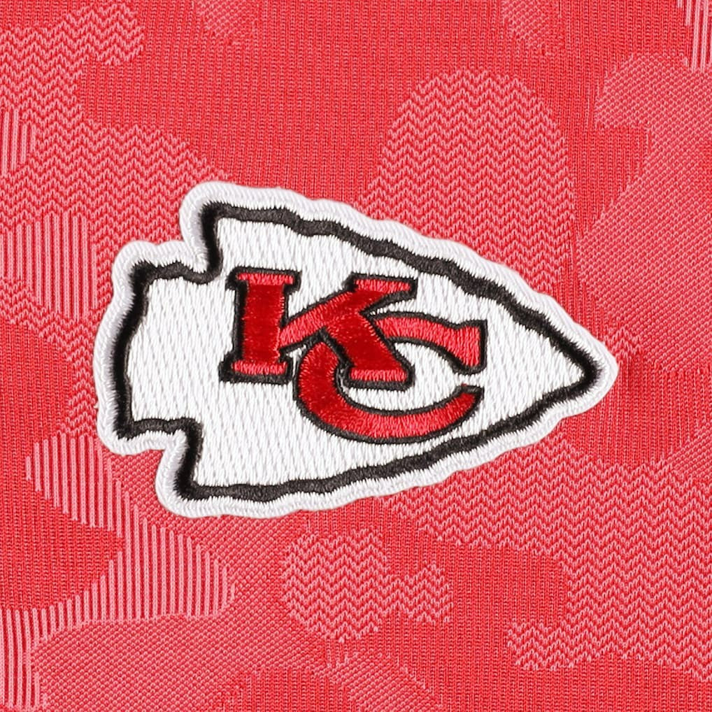 Kansas City Chiefs Antigua Brigade Quarter-Zip Sweatshirt - Red on sale