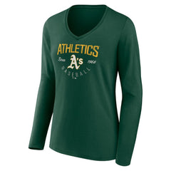 Athletics Women's Live For It Long Sleeve Long Sleeve V-Neck T-Shirt - Green