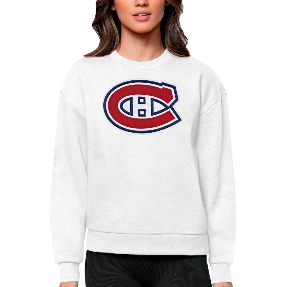 Montreal Canadiens Antigua Women's Team Logo Victory Crewneck Pullover Sweatshirt White