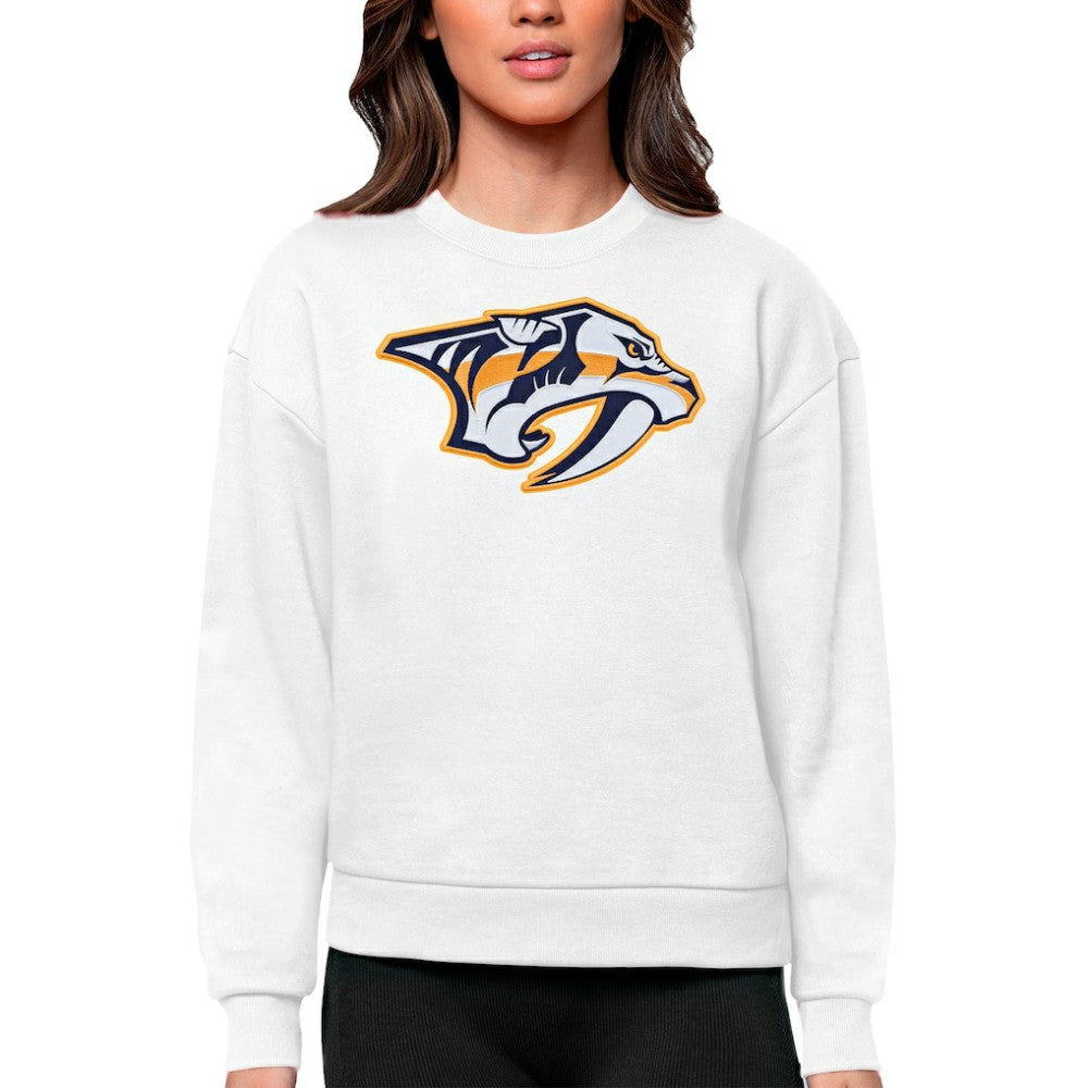 Nashville Predators Antigua Women's Team Logo Victory Crewneck Pullover Sweatshirt White