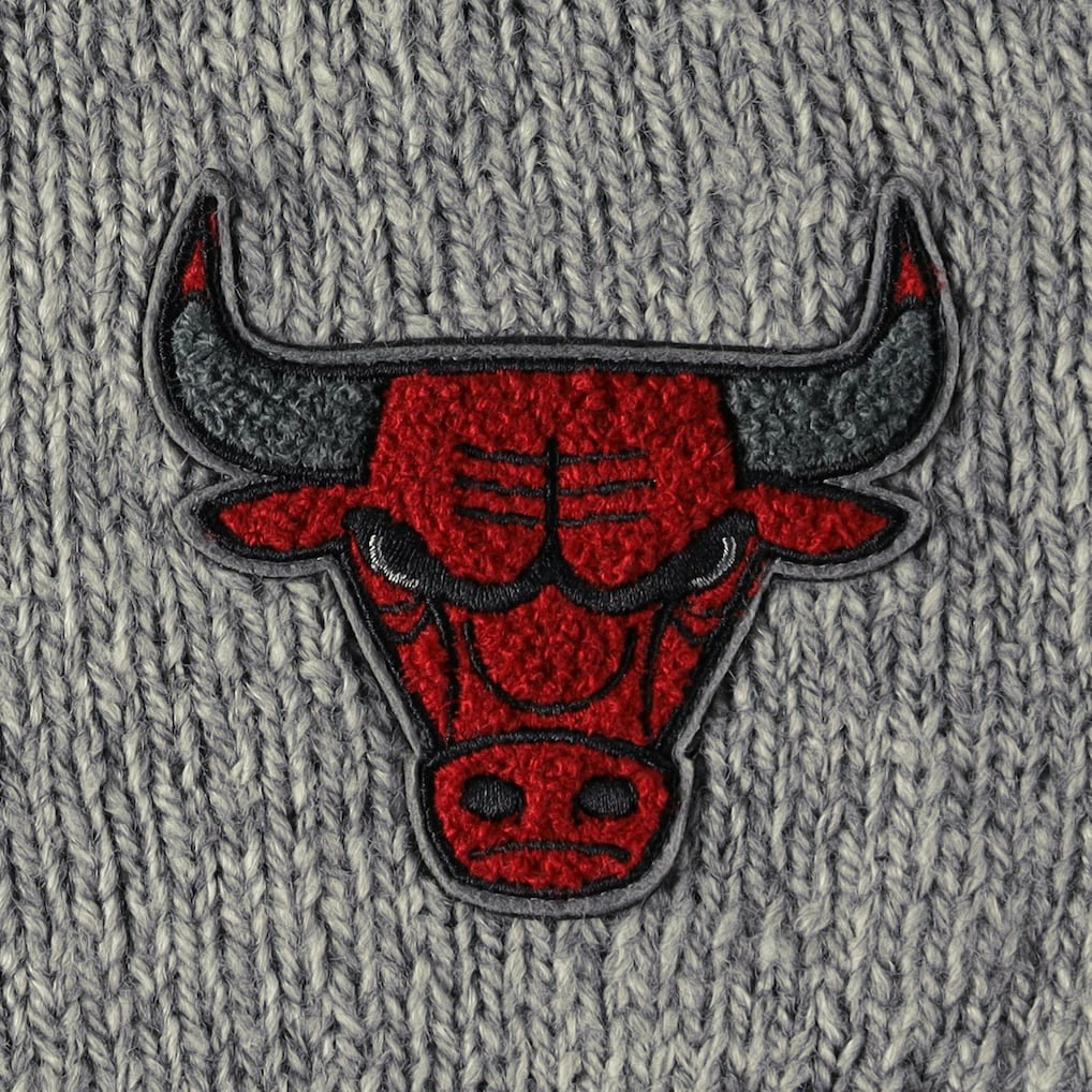 Chicago Bulls Lusso Women's Scarletts Lantern Sleeve Tri-Blend V-Neck Pullover Sweater - Gray outlet