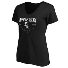 Chicago White Sox Women's Core Live For It V-Neck T-Shirt - Black